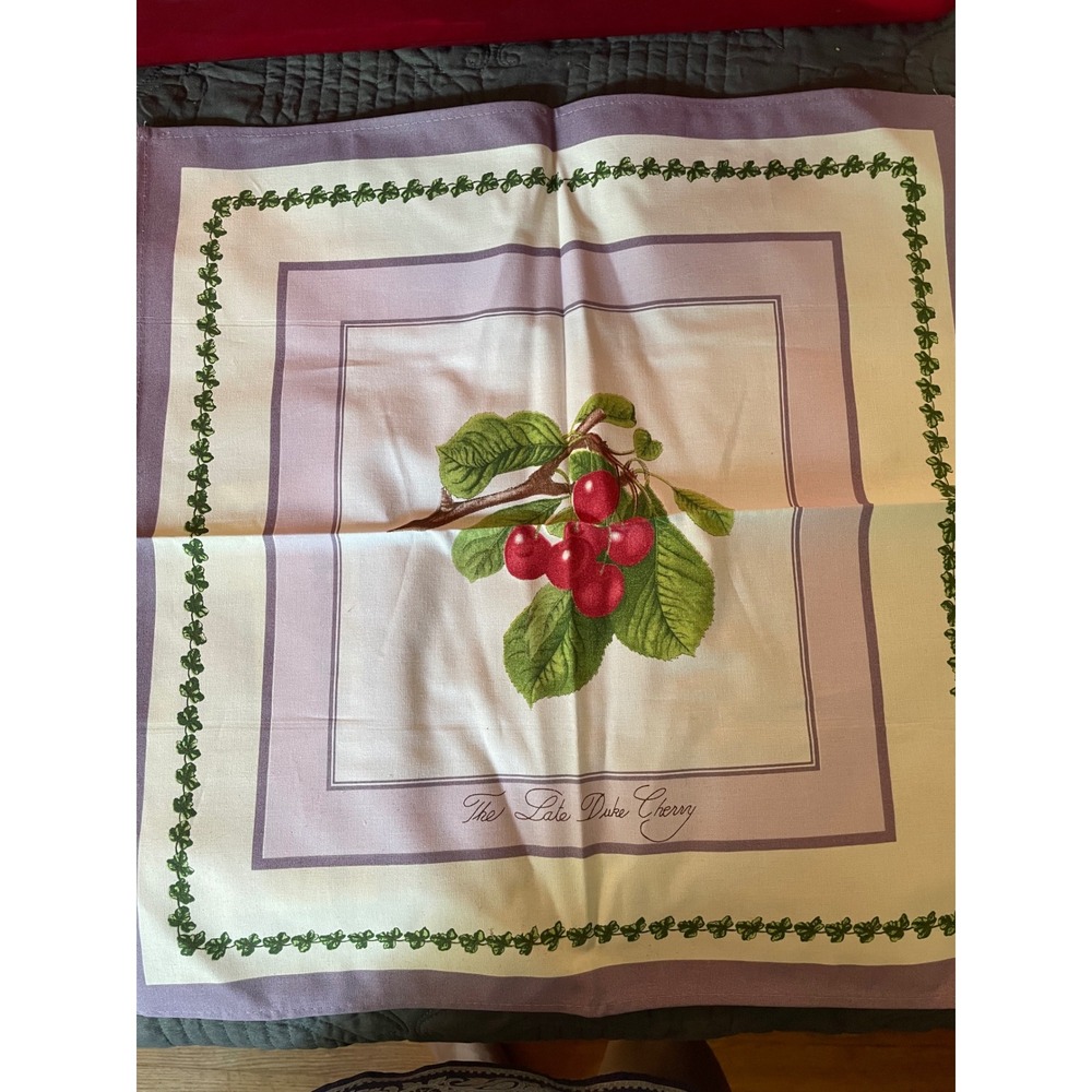 Portmeirion Pomona Cloth Napkins Set of 2 Apple Cherry Botanical Lavender NWOT